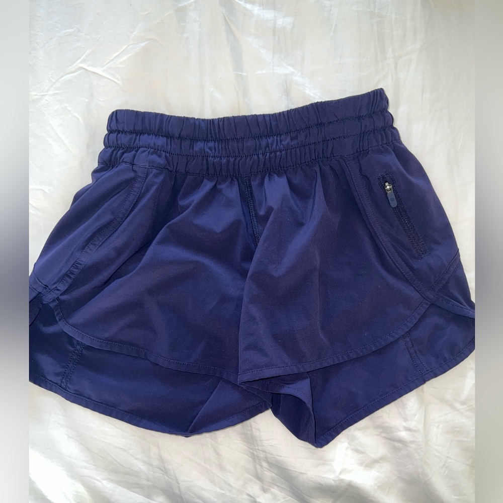 LULULEMON TRACKER SHORT 4 INCH